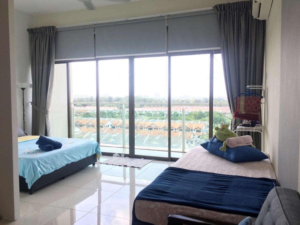 Palazio Serviced Apartment In Mount Austin Near Aeon Ikea Toppen Hsi Johor Bahru Exterior foto